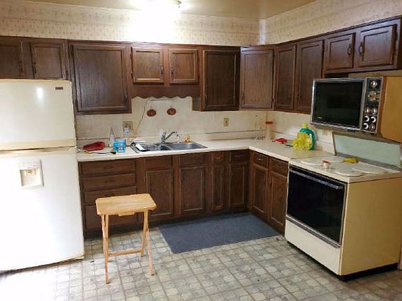 4th image of 9527 Margo Ann Ln