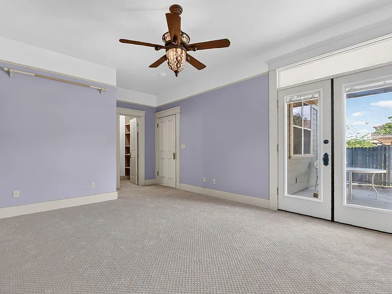 215 S Marina St — Photo 30