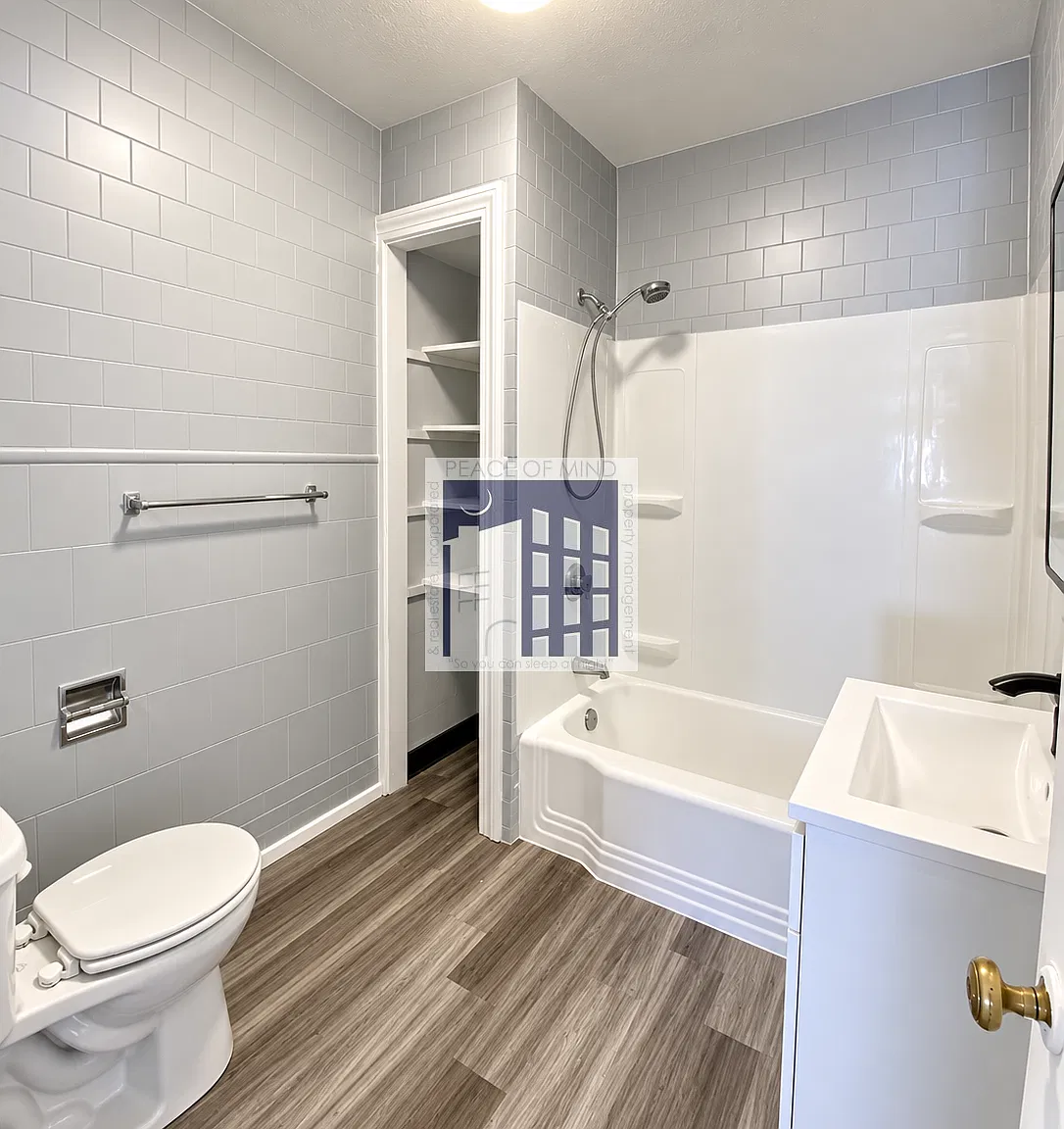 30 Bellevue Ave — Photo 2
