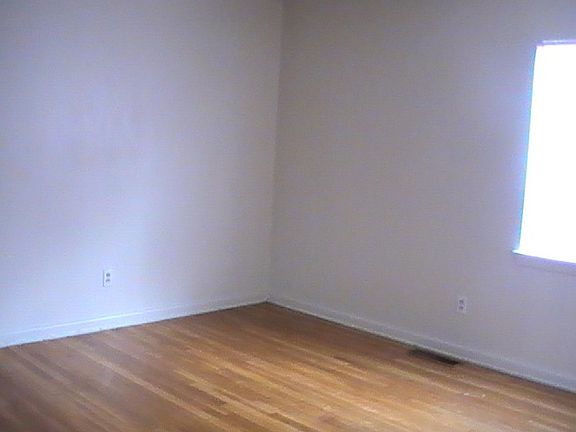 2nd image of 2308 Santa Monica