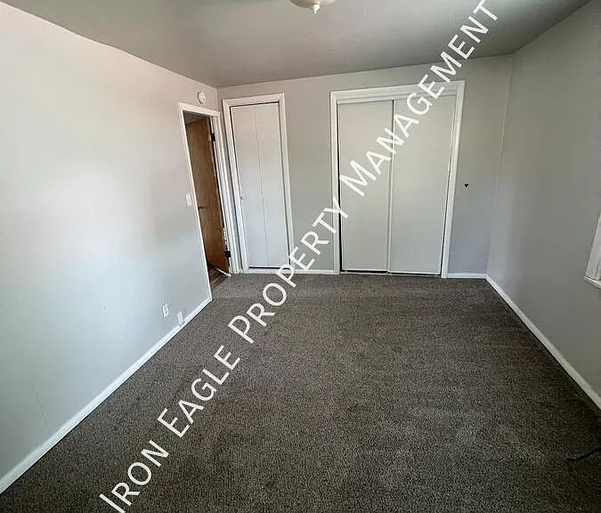 112 S Diamond St — Photo 8