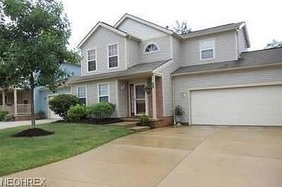 1st image of 8681 Foxwood Ln