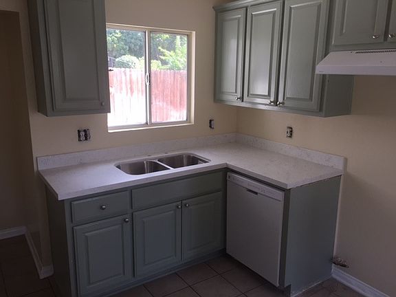 2nd image of 2734 Mayfield Ave
