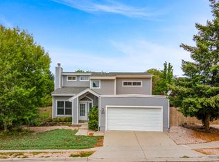 1873 Cooper Pl, Los Alamos, NM 87544