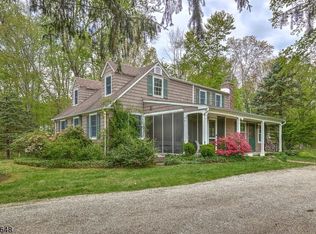 31 Meyersville Rd, Green Village, NJ 07935