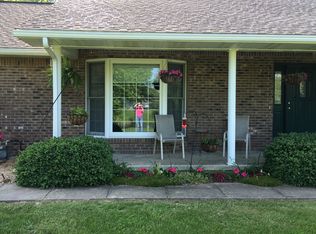 575 Tanglewood Rd, Versailles, IN 47042