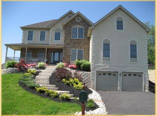 2470 Wheatfield Ln, Furlong, PA 18925