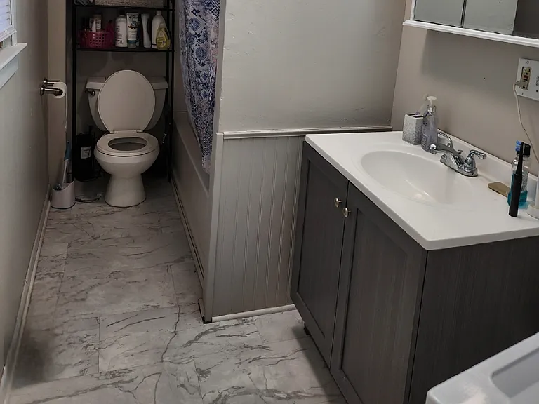 501 Christie St #2 — Photo 10