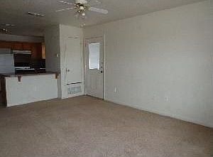 4th image of 1104 Lansberry Ct APT D