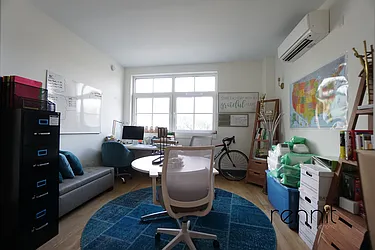 Rented by Rennit Inc.