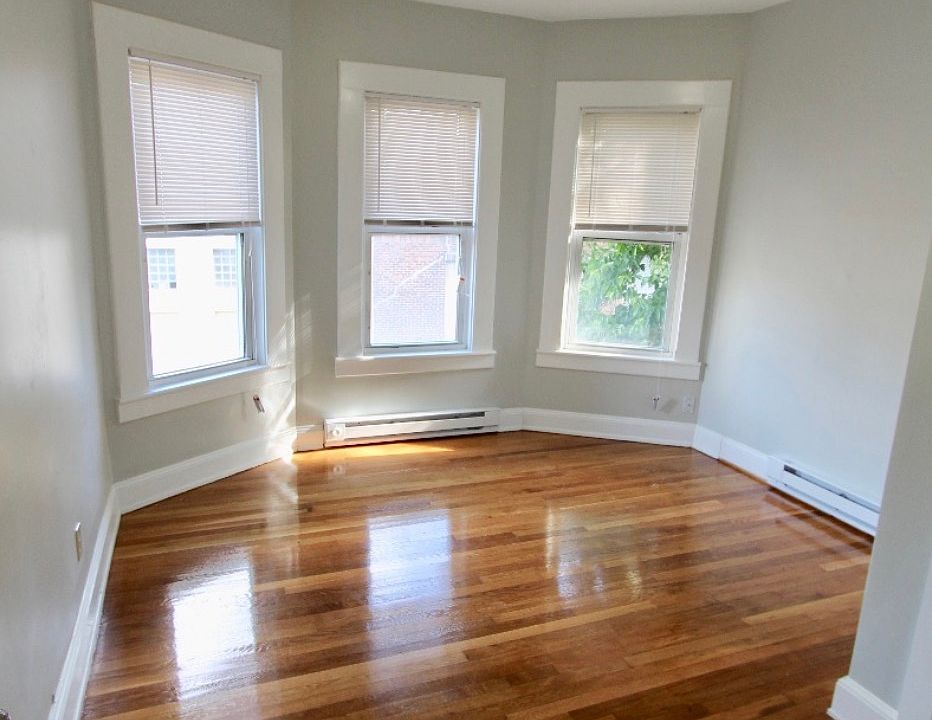 1st image of 94 E Cottage St #2B