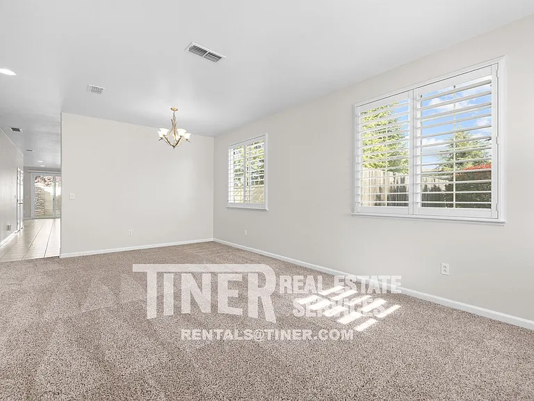 1422 Stoney Cross Ln — Photo 8