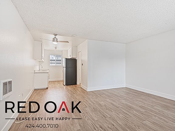 2nd image of 13325 3/4 Heacock St #49