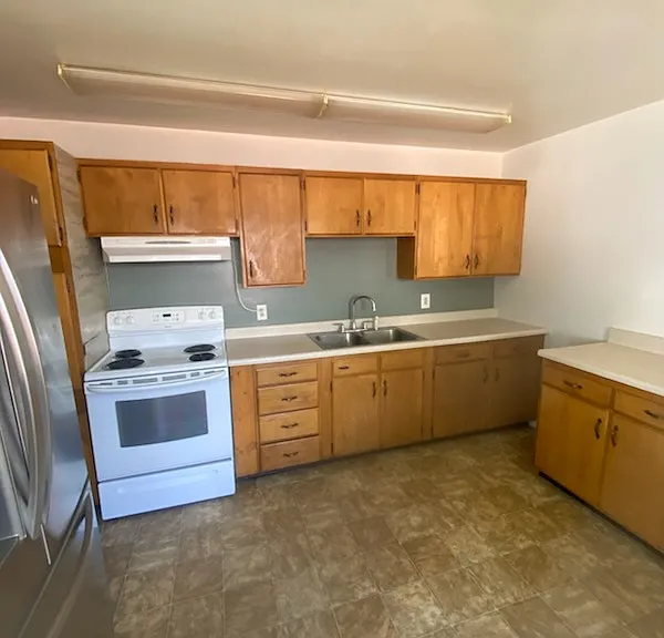 731 Avenue E #731 — Photo 11
