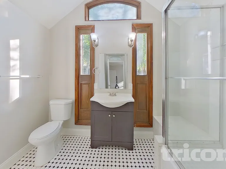 3115 Shenandoah Ave — Photo 7