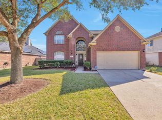 3811 E Magnolia Dale Dr, Fresno, TX 77545