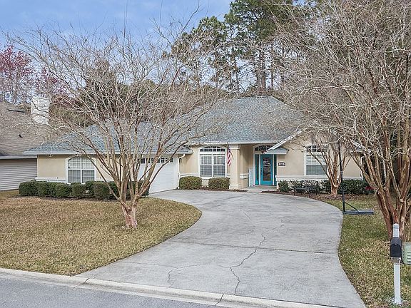 4th image of 797 Grand Parke Dr