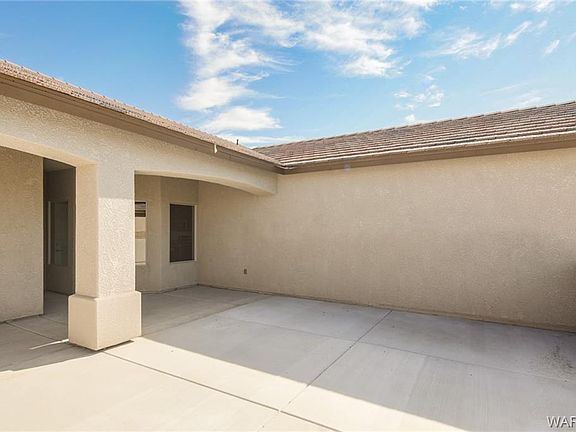 3rd image of 1721 E Yellow Sage Way