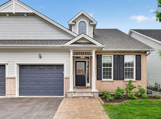 912 Eastboro Ave, Ottawa, ON K1W0G4