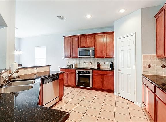 5th image of 9401 Fenway Dr