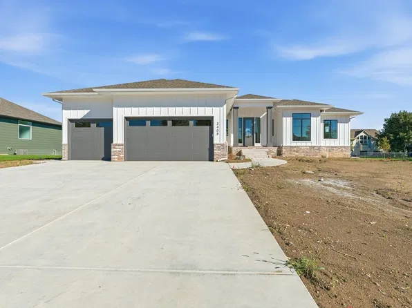 3408 N Deer Rdg, Rose Hill, KS 67133
