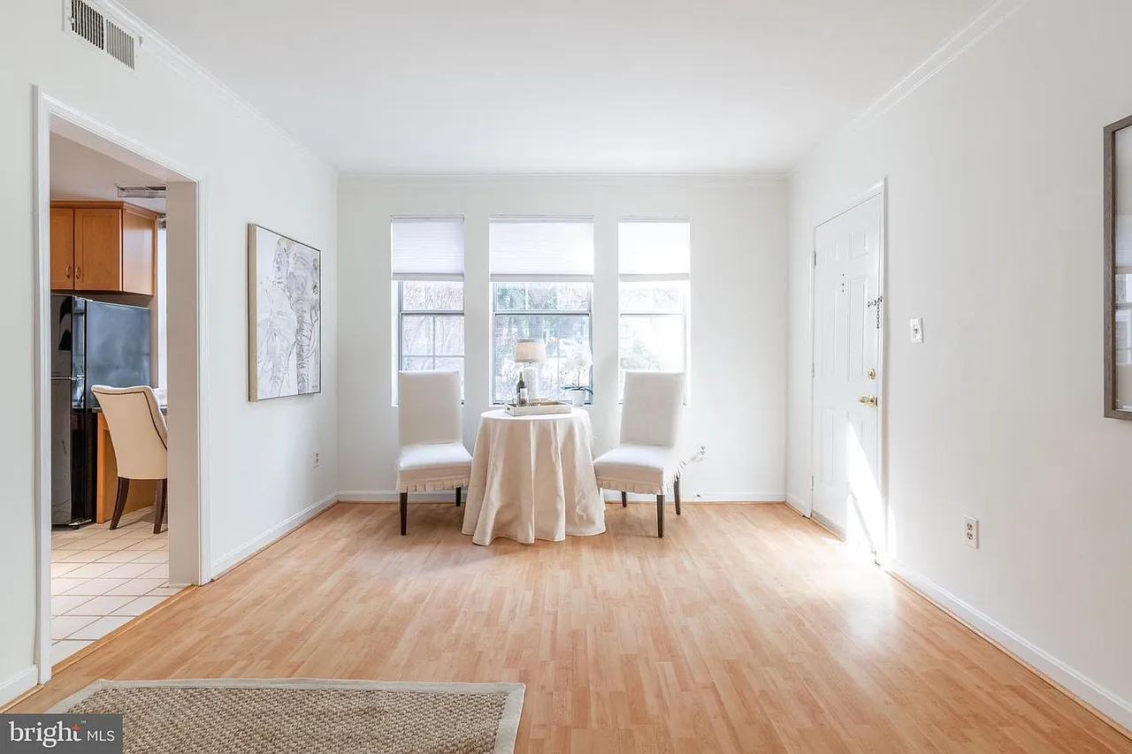 1 bed, 635 sqft, $2,100 — Photo 3