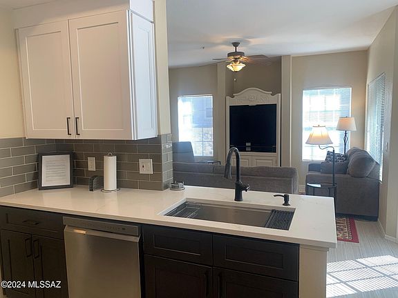 5th image of 1500 E Pusch Wilderness Dr Unit 13105