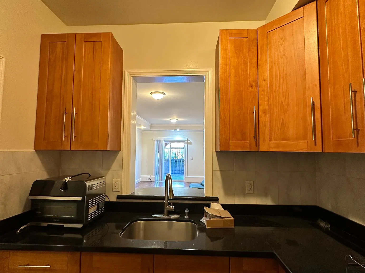 2 bed, 1250 sqft, $3,500 — Photo 4