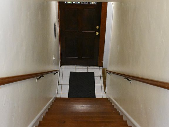 13 steps up to the cottage