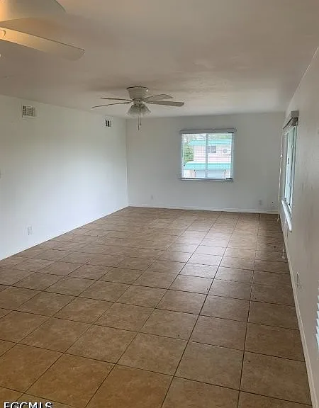 2414 Palm Ridge Rd — Photo 4