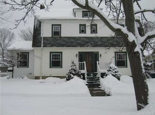 8627 Pershing Ave, Niagara Falls, NY 14304