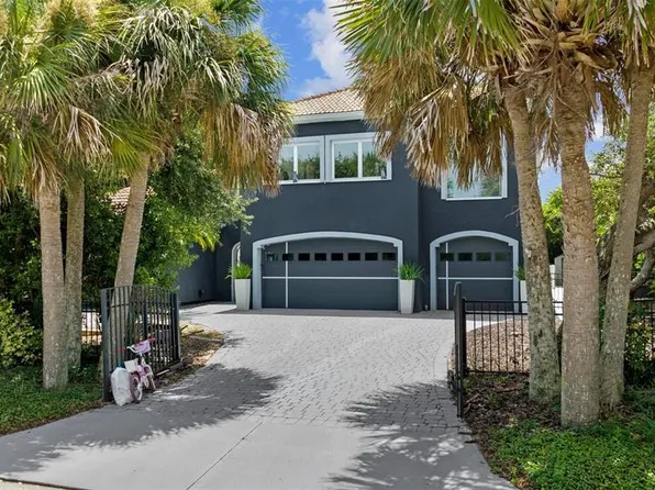 35 Caribbean Way, Ponce Inlet, FL 32127