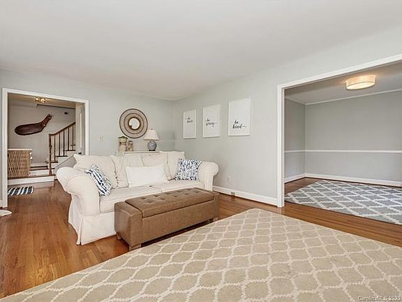 5th image of 6901 Heatherford Dr