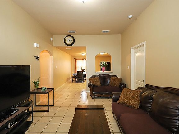 2nd image of 5505 Palestine Dr