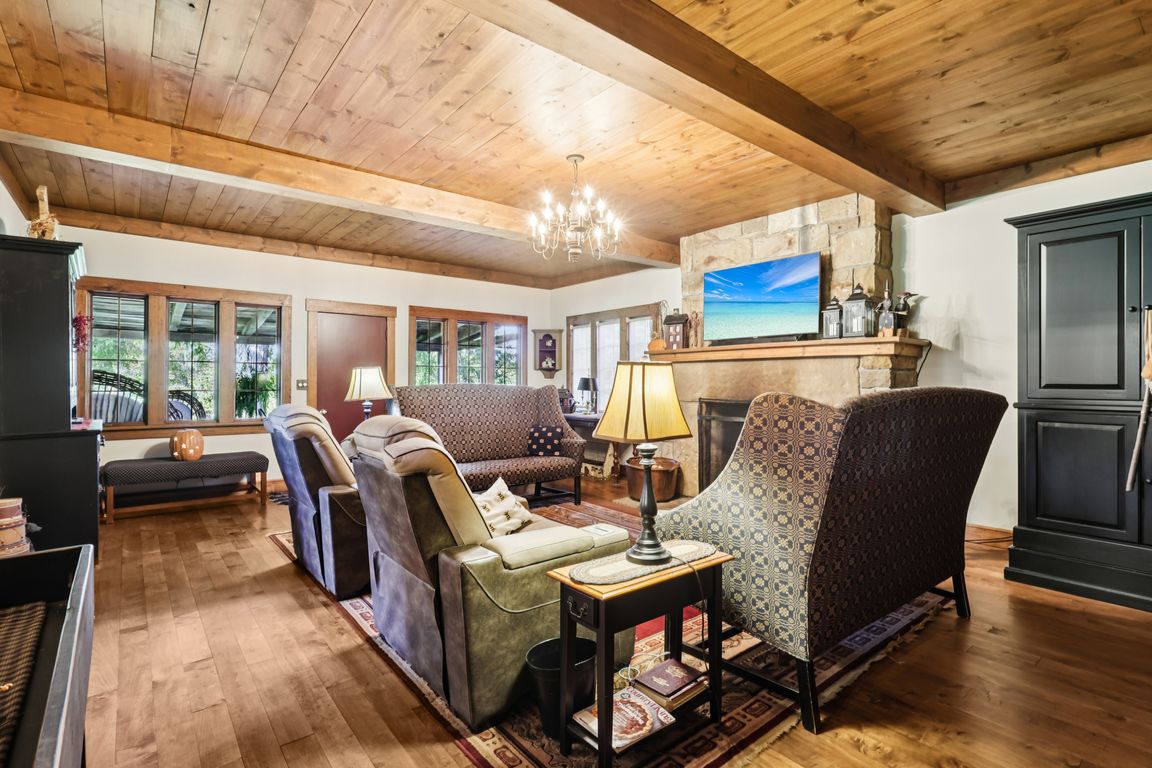 next background image