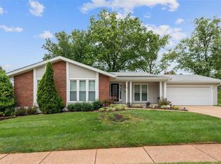 309 High Meadows Dr, Ballwin, MO