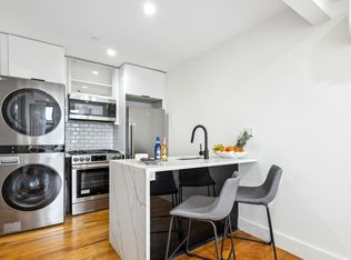 514 Maple St #2C, Brooklyn, NY 11225