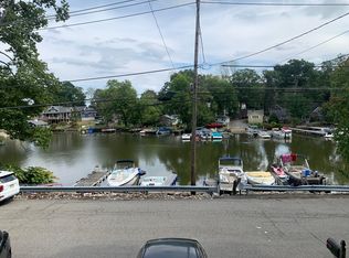 120 Hudson Ave, Hopatcong, NJ 07843