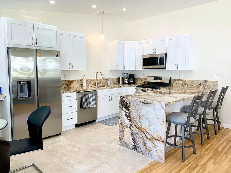 7680 La Jolla Blvd #7674 — Photo 3