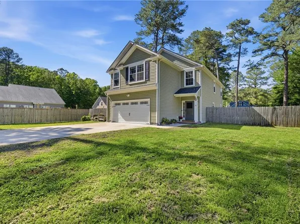 1002 Midway Dr, Chesapeake, VA 23322