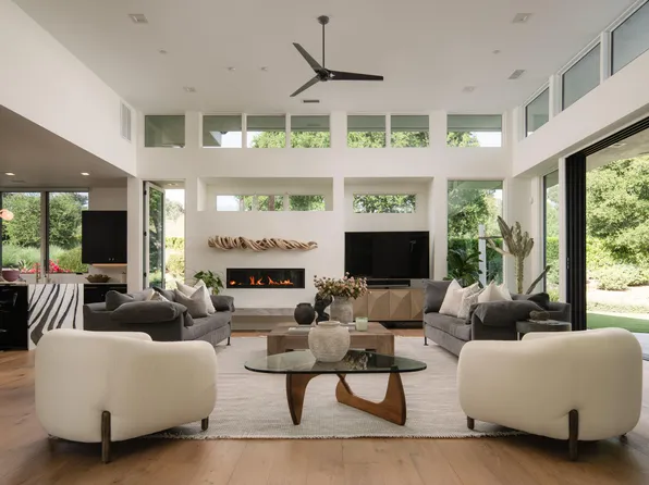 4586 Serenity Ln, Santa Barbara, CA 93111