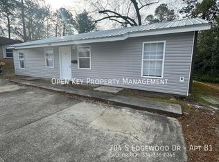 704 S Edgewood Dr APT B1, Dothan, AL 36301