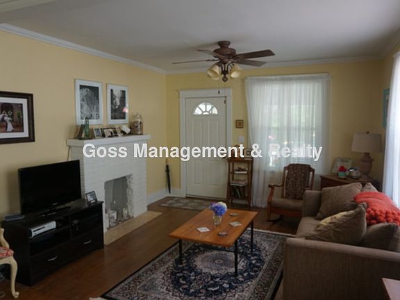 2nd image of 411 N Cedar St