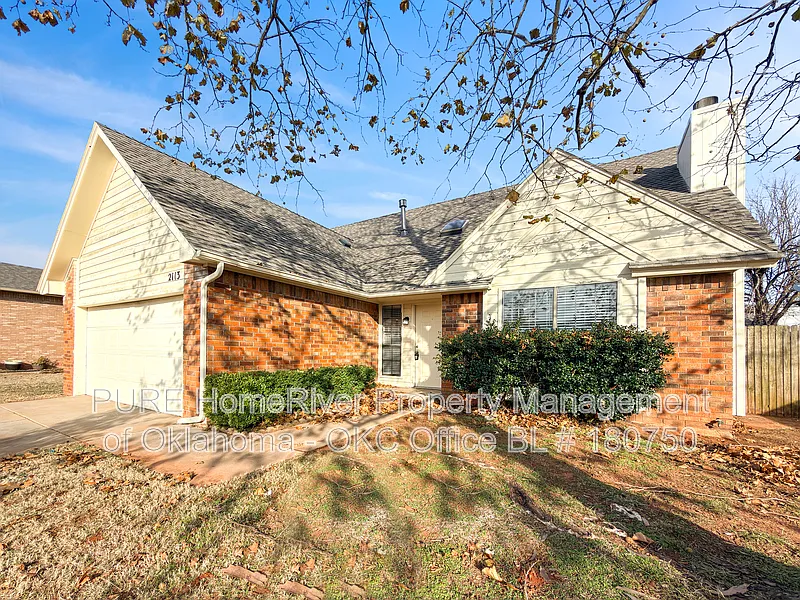 3 bed, 2.0 bath, 1816 sqft, $1,785 — Photo 1