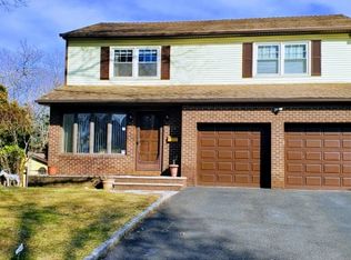 24 George St, Bloomfield, NJ 07003