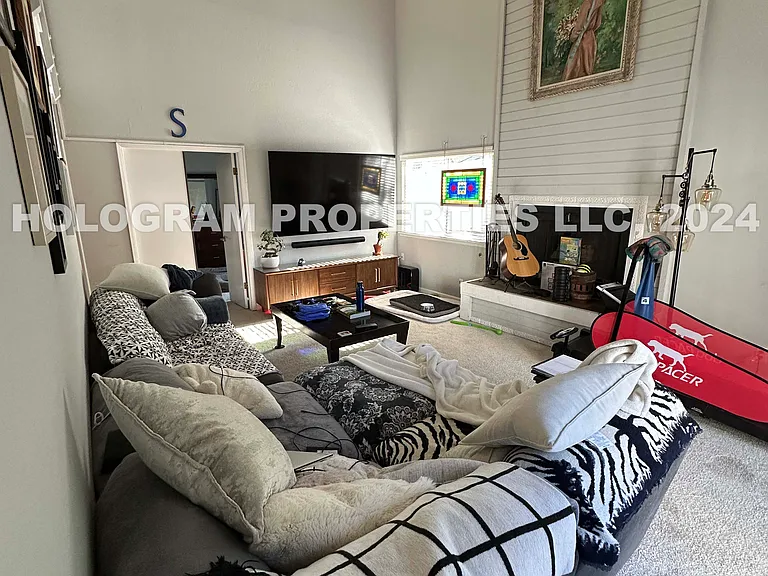 2325 Ganador Ct — Photo 31
