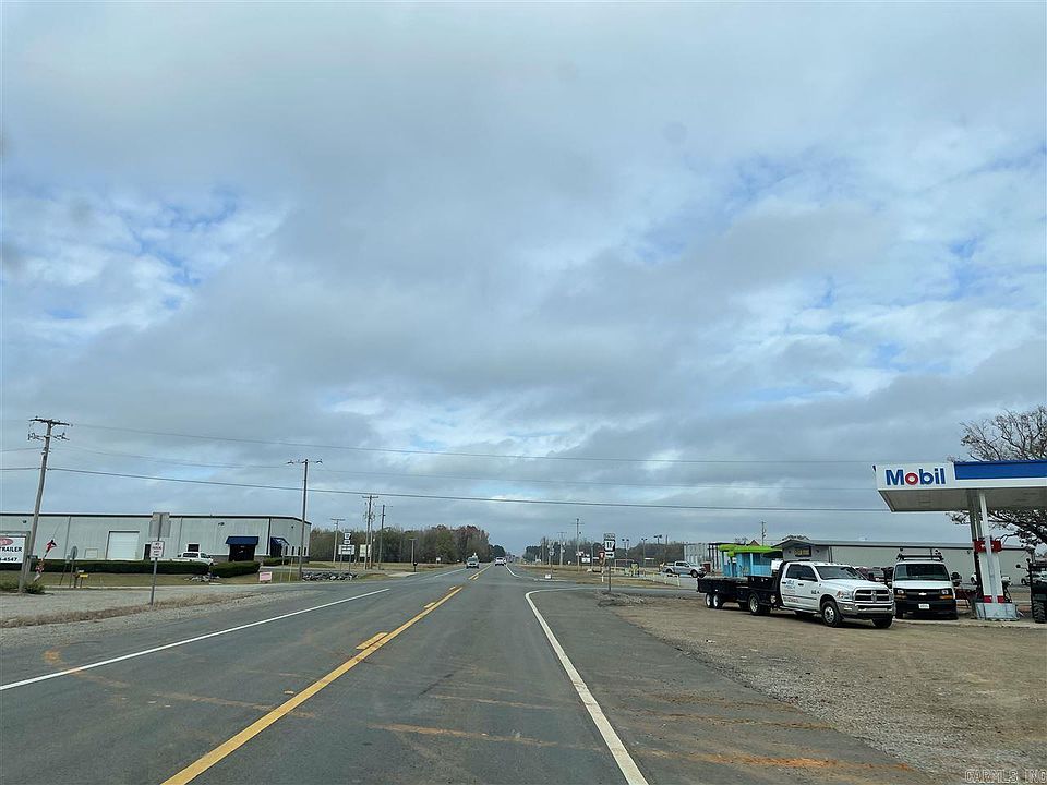 2nd image of 3637 Highway 367 S