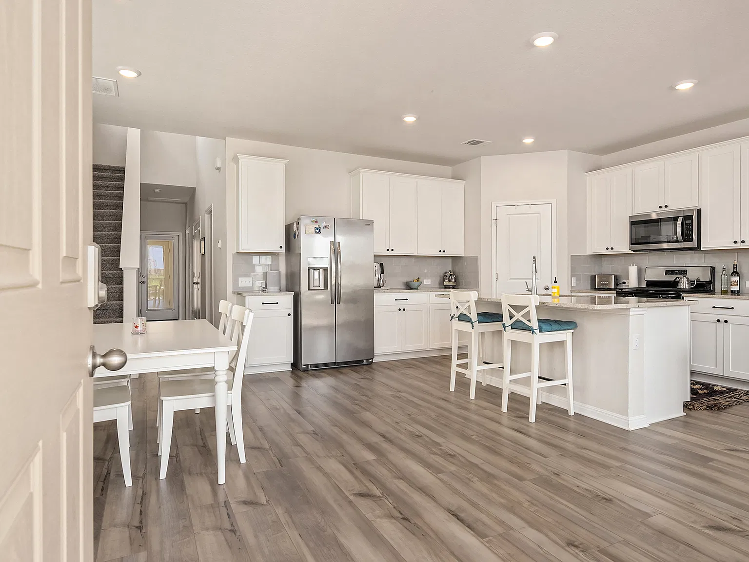 981 Lone Peak Way — Photo 3
