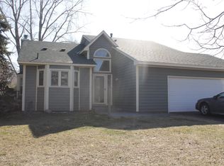 1388 104th Ave NW, Coon Rapids, MN 55433