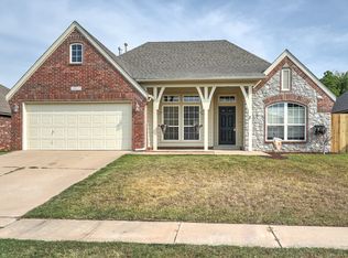 20525 E 33rd Pl S, Broken Arrow, OK 74014